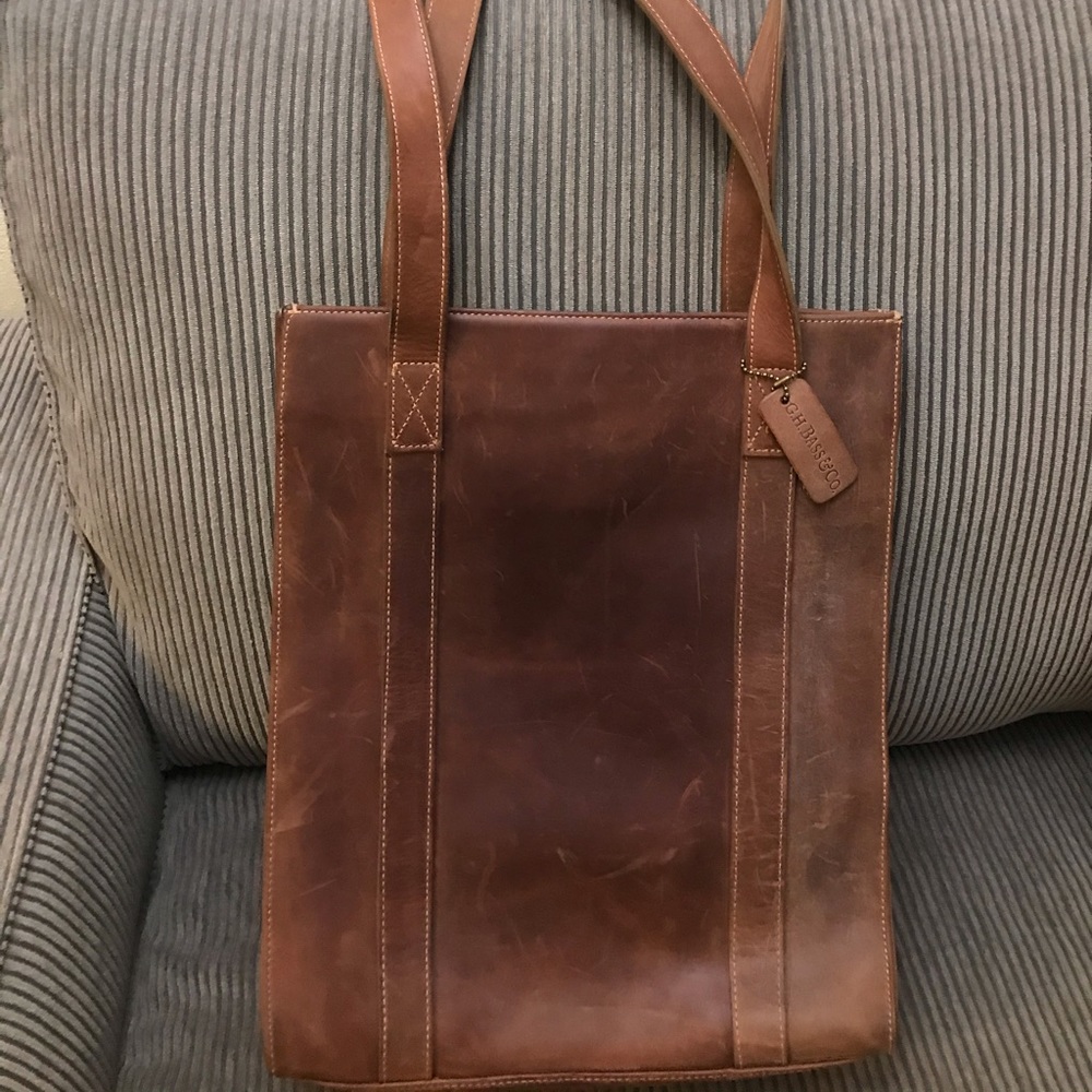 Women’s Leather Laptop Bag